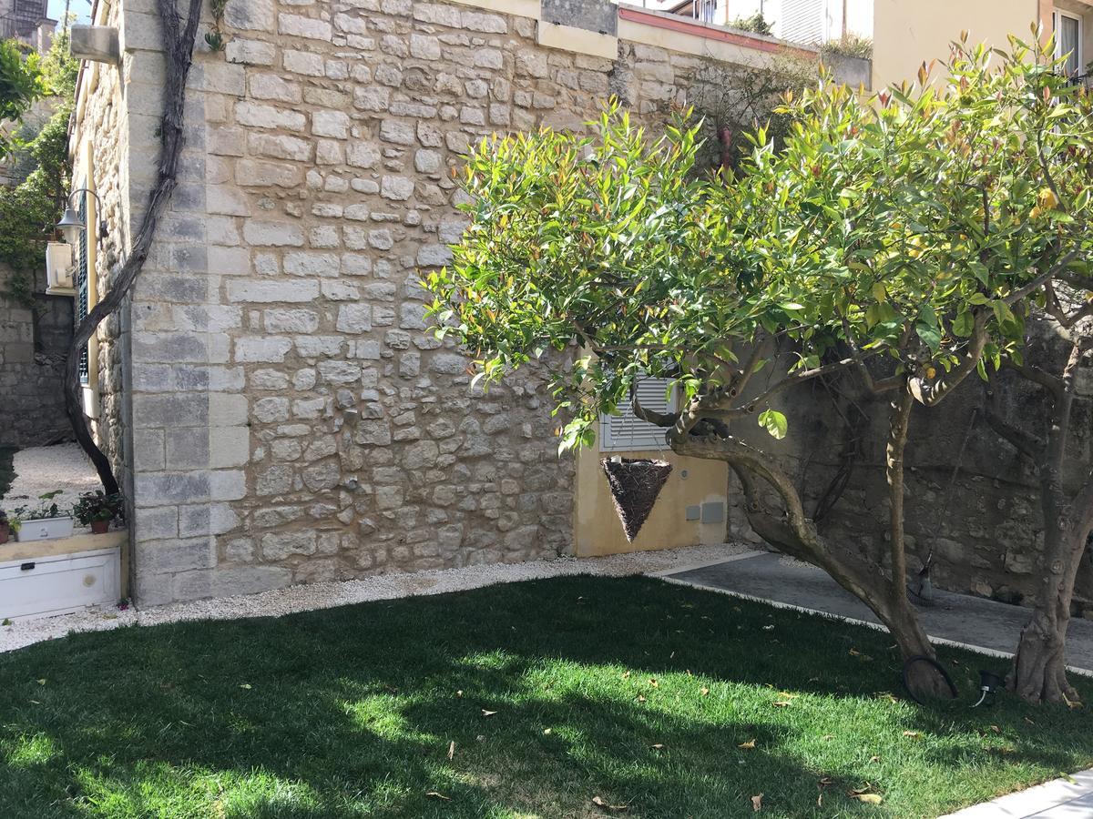 Le Fioriere Affittacamere E Casa Vacanze 拉古萨 外观 照片